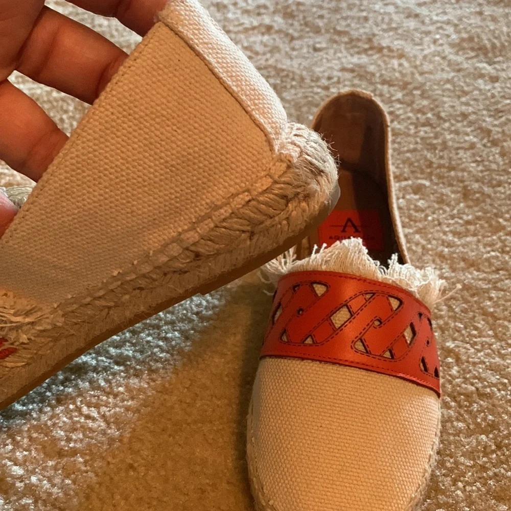NWT AQUATALIA Kailyn Water Resistant Espadrille Flat